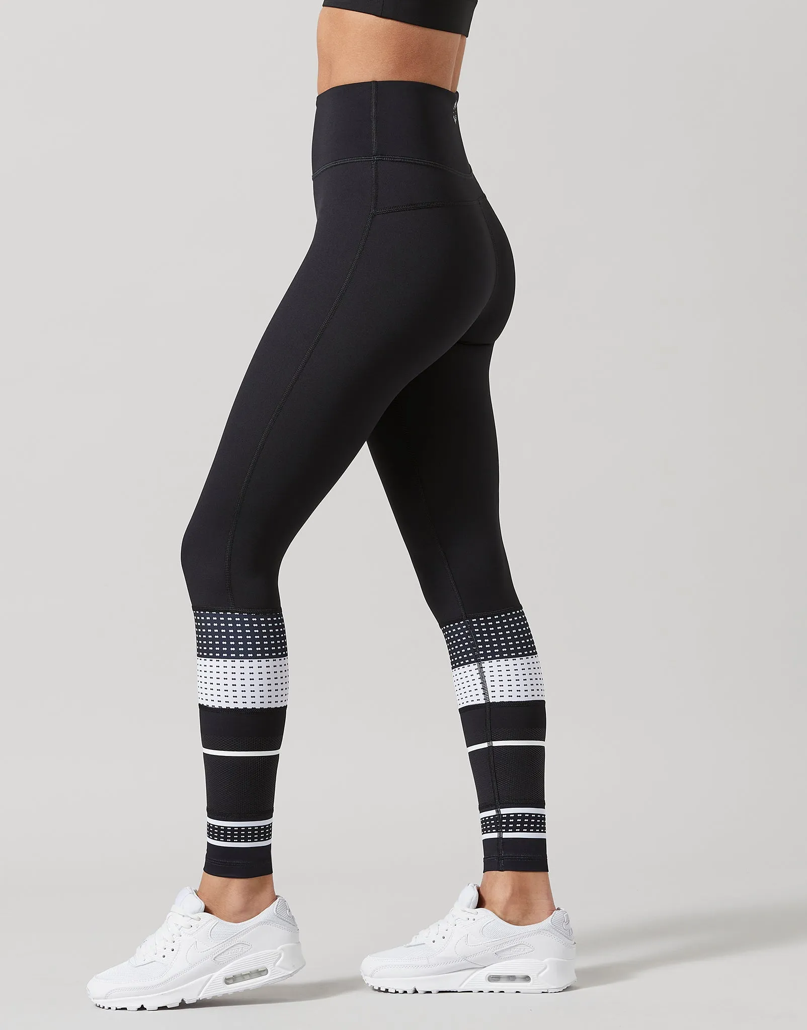 Sascha-2XR Leggings in Black