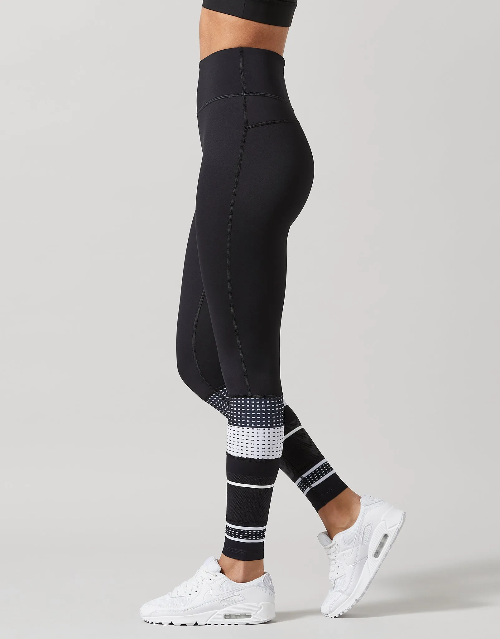 Sascha-2XR Leggings in Black